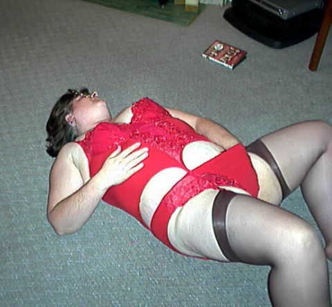 Mollige Oma aus Lindau (Kanton Zürich) sucht erotische Treffen